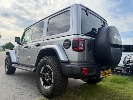 Jeep-Wrangler