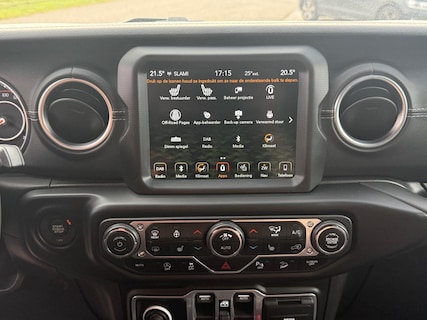 Jeep-Wrangler