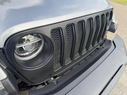 Jeep-Wrangler