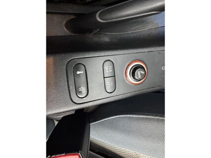 SEAT-Altea