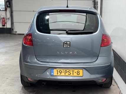 SEAT-Altea