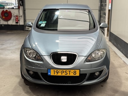 SEAT-Altea