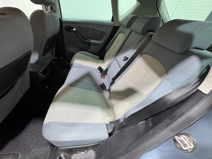 SEAT-Altea