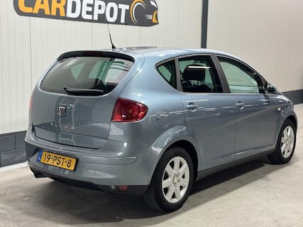 SEAT-Altea
