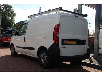 Opel-Combo