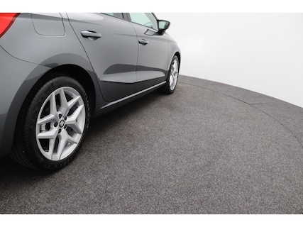 SEAT-Ibiza