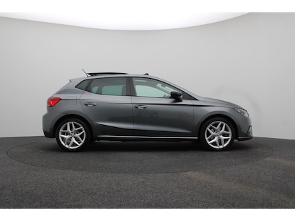 SEAT-Ibiza