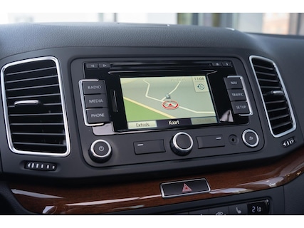 Volkswagen-Sharan