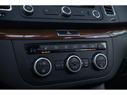 Volkswagen-Sharan