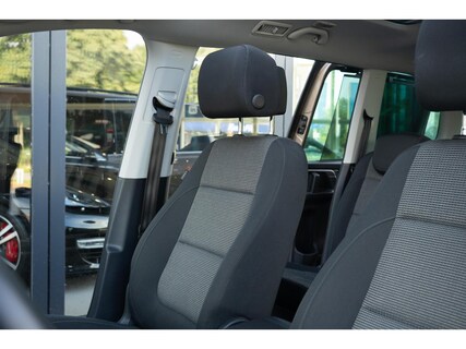 Volkswagen-Sharan