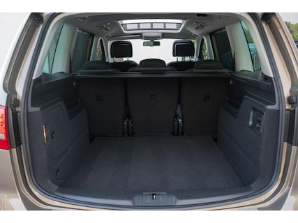 Volkswagen-Sharan