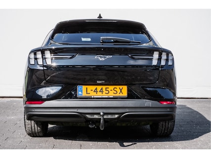 Ford-Mustang Mach-E