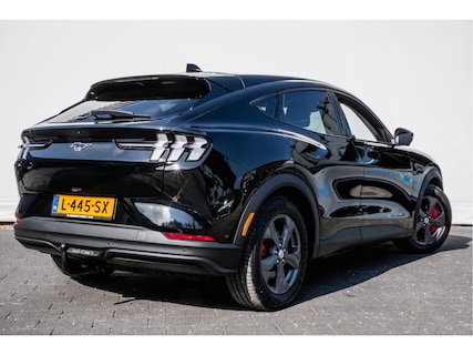 Ford-Mustang Mach-E