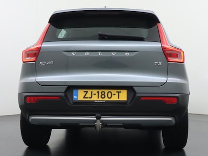 Volvo-XC40