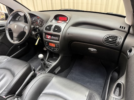 Peugeot-206