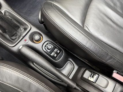 Peugeot-206