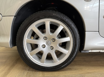 Peugeot-206