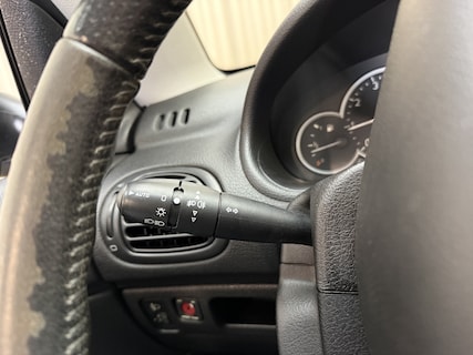 Peugeot-206