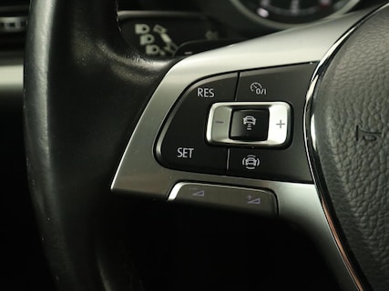 Volkswagen-Touareg