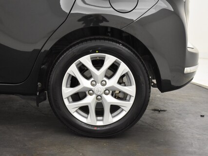 Toyota-Verso-S