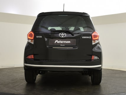 Toyota-Verso-S