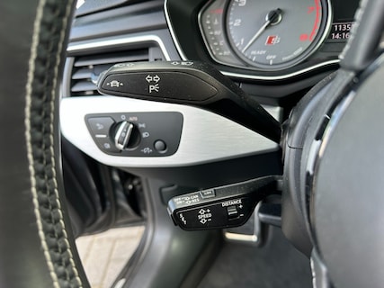 Audi-S5