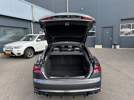 Audi-S5