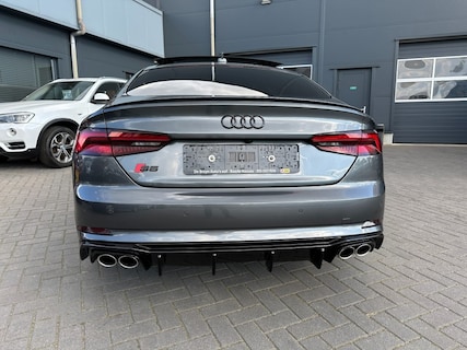 Audi-S5
