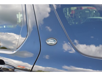 Land Rover-Discovery Sport