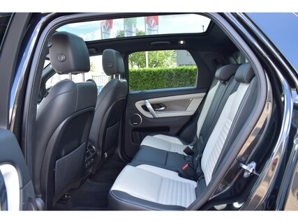 Land Rover-Discovery Sport