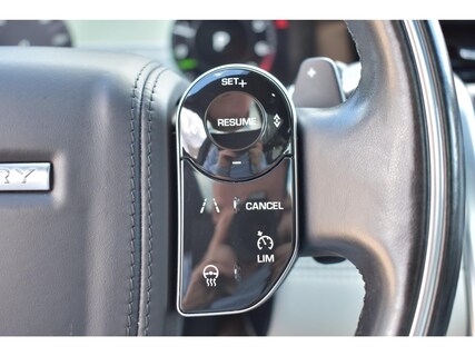 Land Rover-Discovery Sport