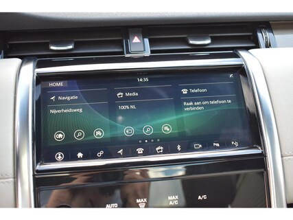 Land Rover-Discovery Sport
