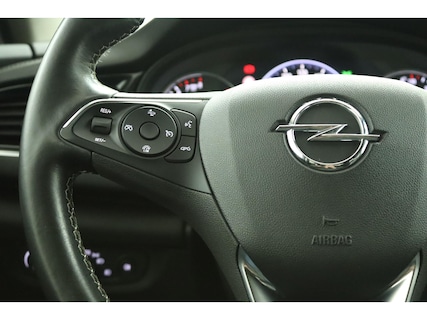 Opel-Insignia