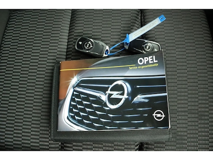 Opel-Insignia