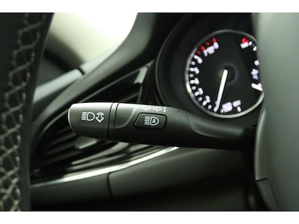 Opel-Insignia