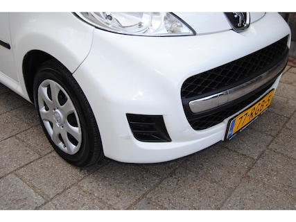 Peugeot-107