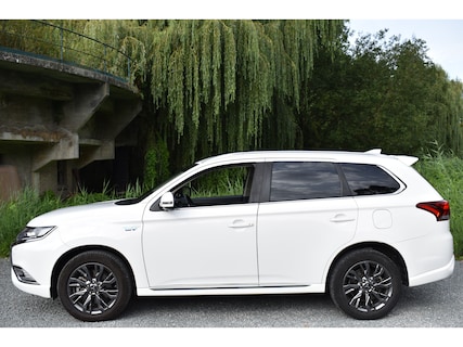 Mitsubishi-Outlander