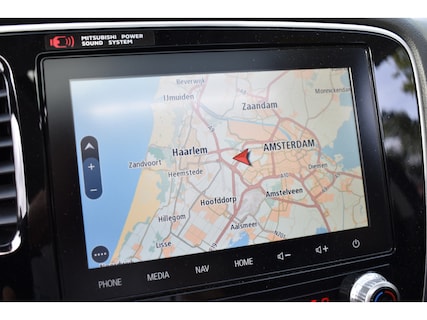 Mitsubishi-Outlander
