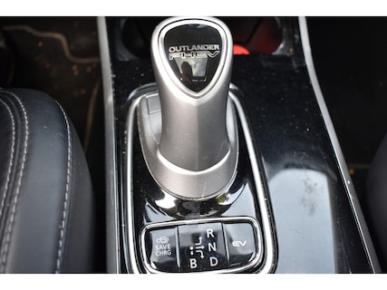 Mitsubishi-Outlander