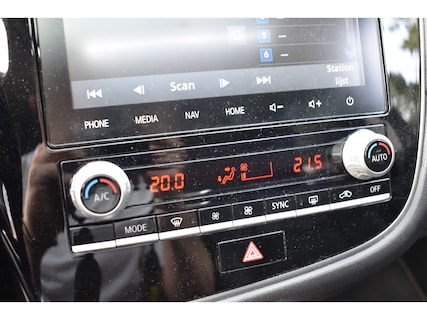 Mitsubishi-Outlander