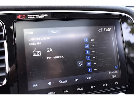 Mitsubishi-Outlander