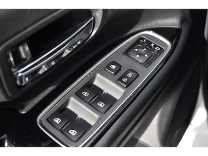 Mitsubishi-Outlander
