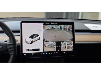 Tesla-Model Y