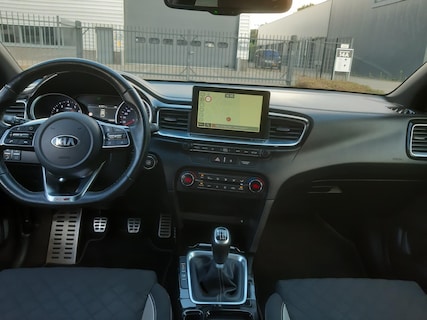 Kia-ProCeed
