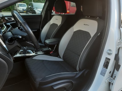 Kia-ProCeed