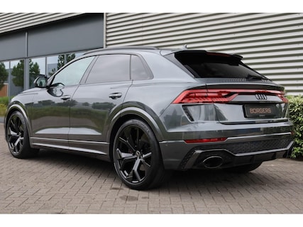Audi-RS Q8