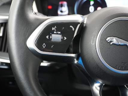 Jaguar-I-Pace
