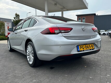 Opel-Insignia
