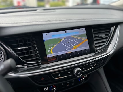 Opel-Insignia