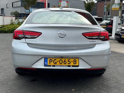 Opel-Insignia